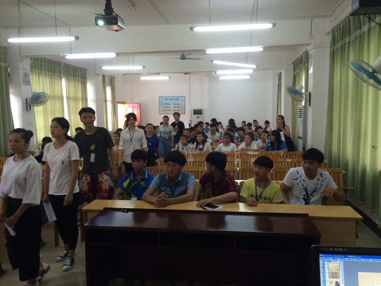 学生会换届1.jpg