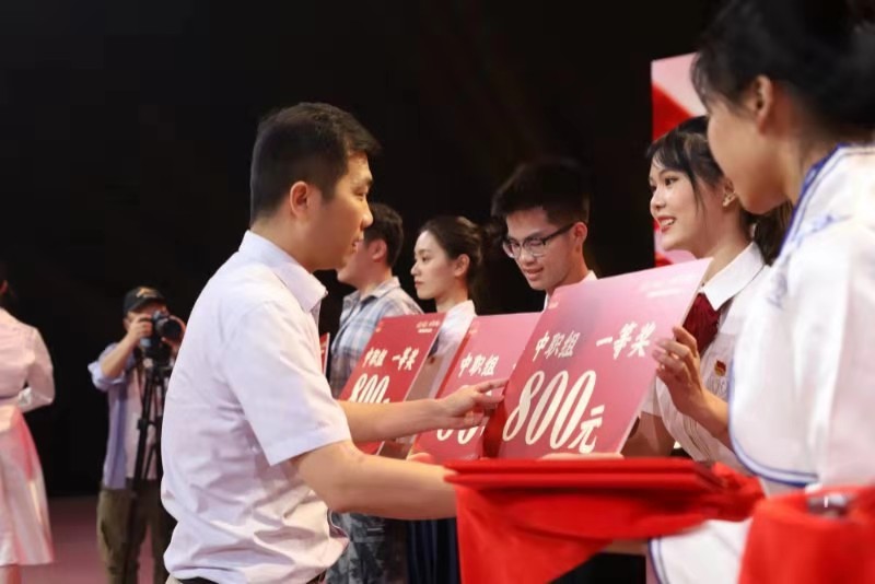 演讲2.jpg