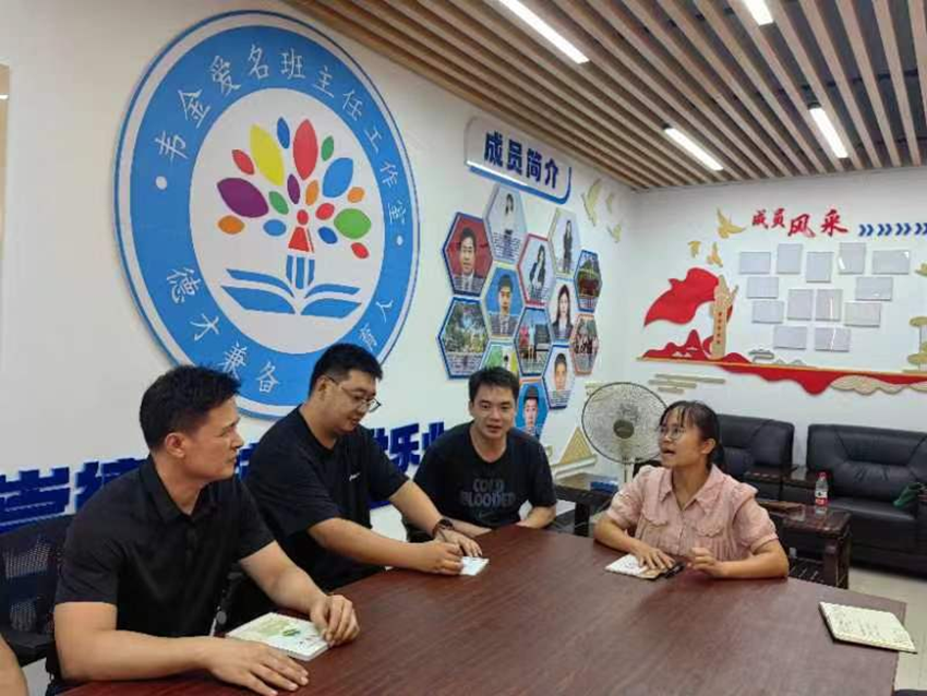 图为星空体育(中国)官方网站-STAR SPORTS教师与广西桂林农业学校领导交流现场.png