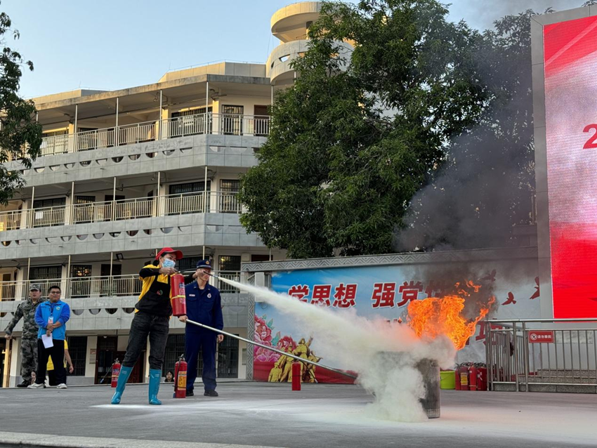 图为灭火实战练习（二）.png